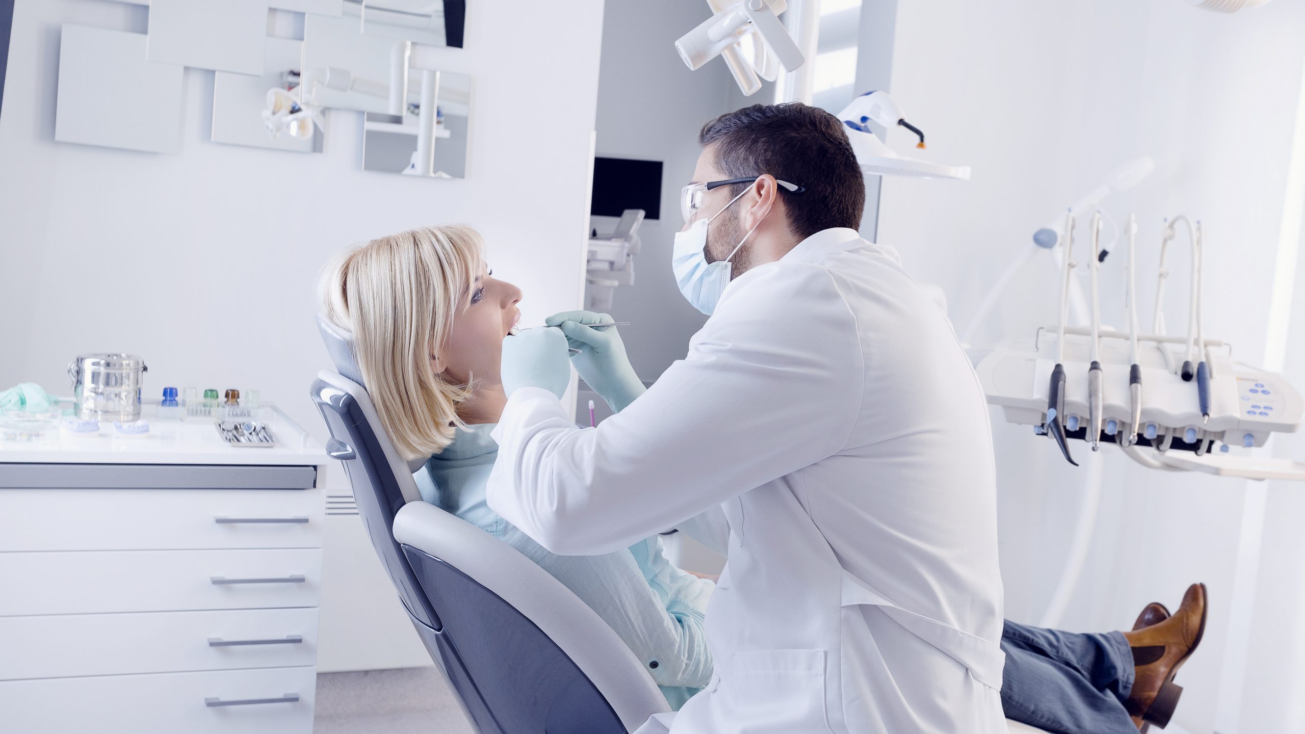 Dentist in Lithonia, GA